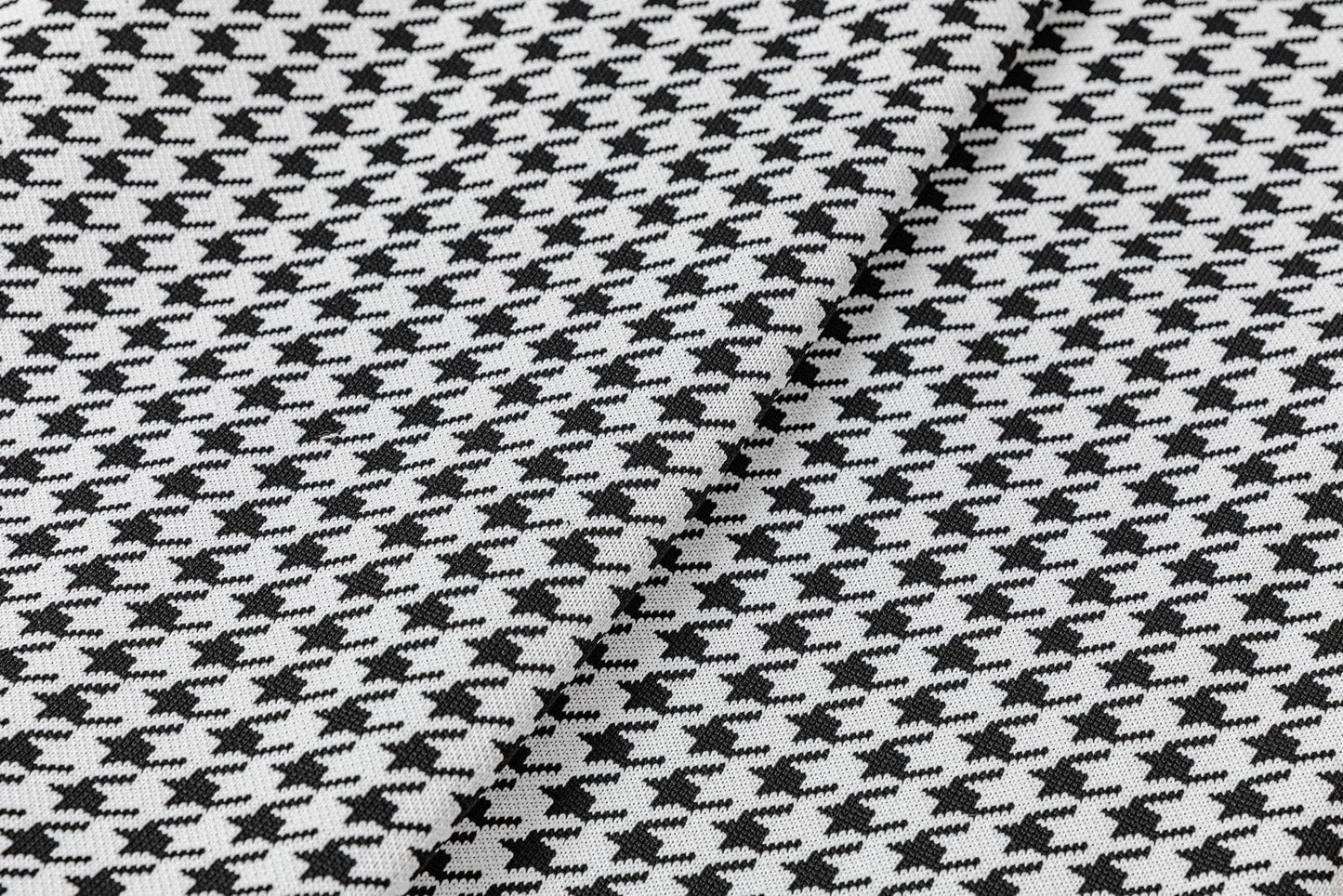 Houndstooth | Dog Bed or Bed Cover