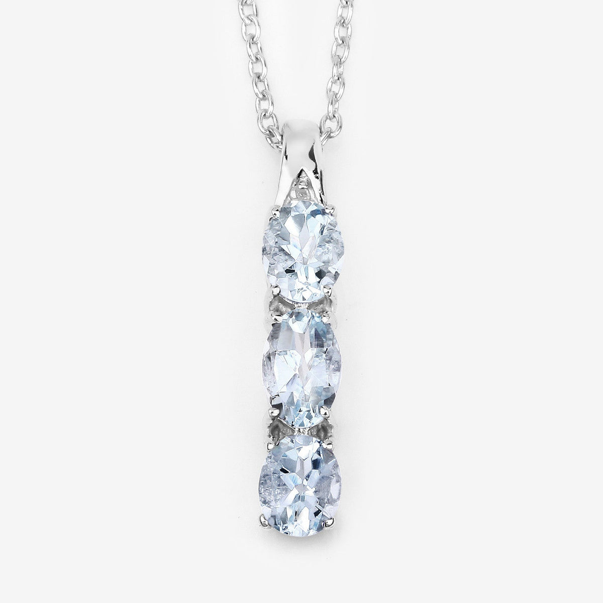 0.95 Carat Genuine Aquamarine and White Diamond .925 Sterling Silver Pendant