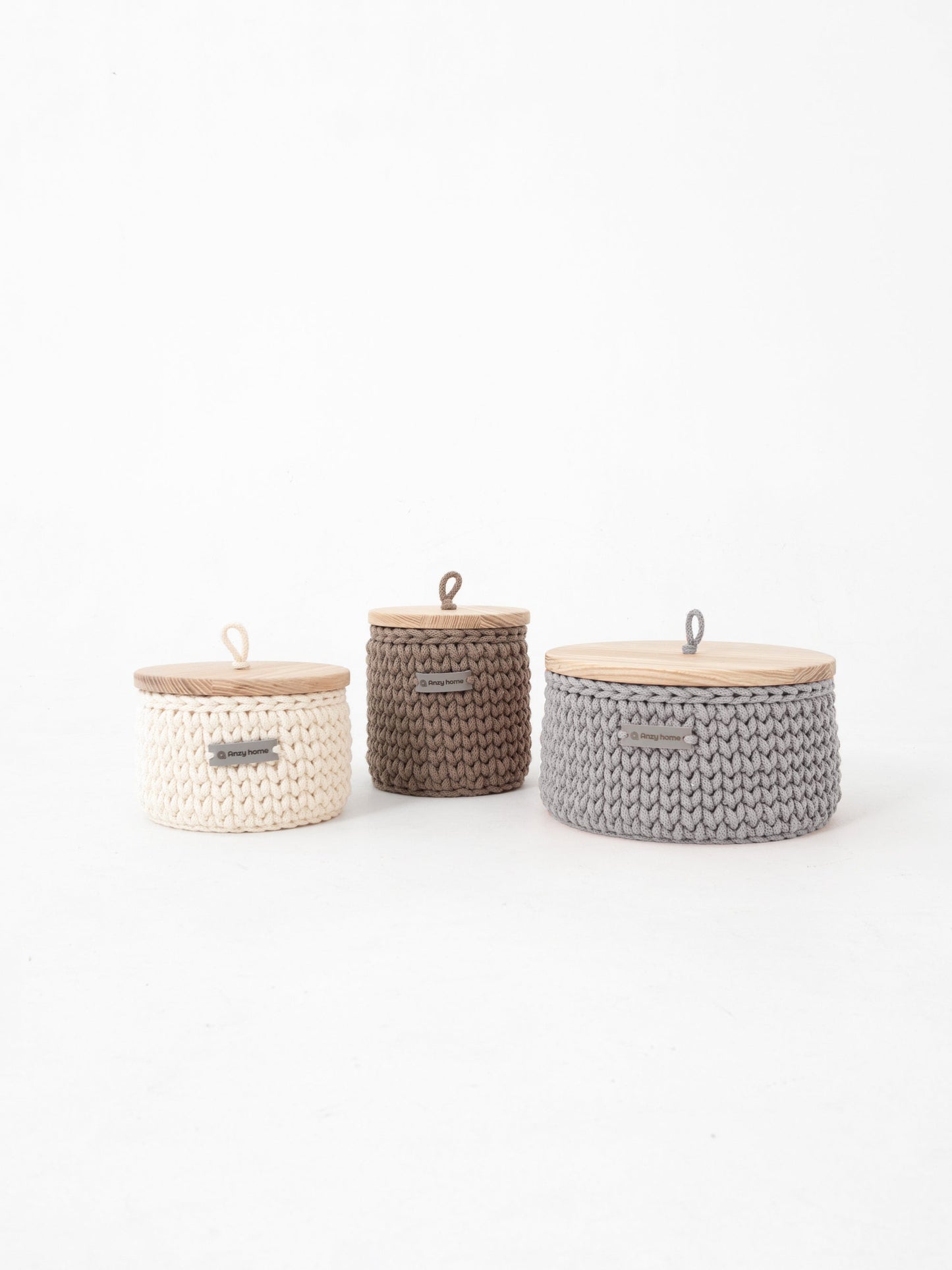 Round Storage Baskets w/ Wooden Lid