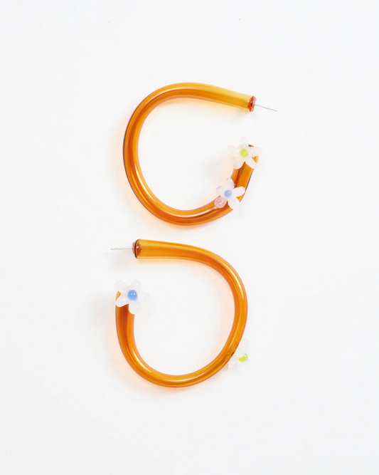 Lilith Hoops