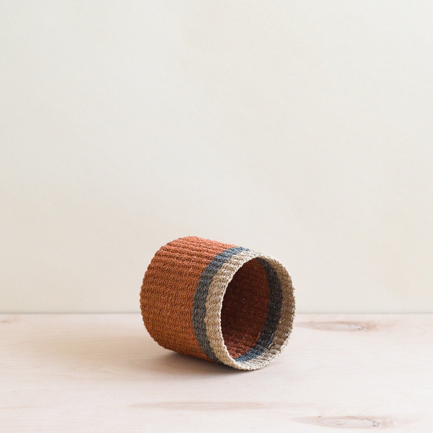 Coral Tabletop Mini Basket