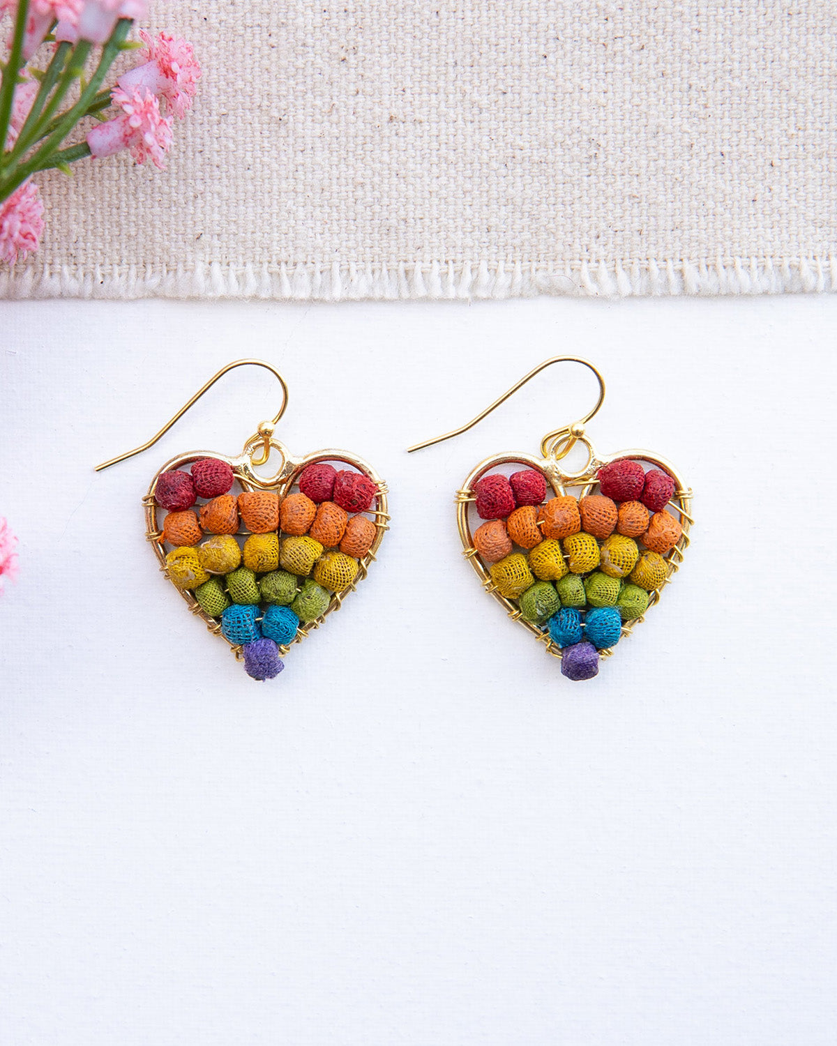 Rainbow Heart Milieu Earrings