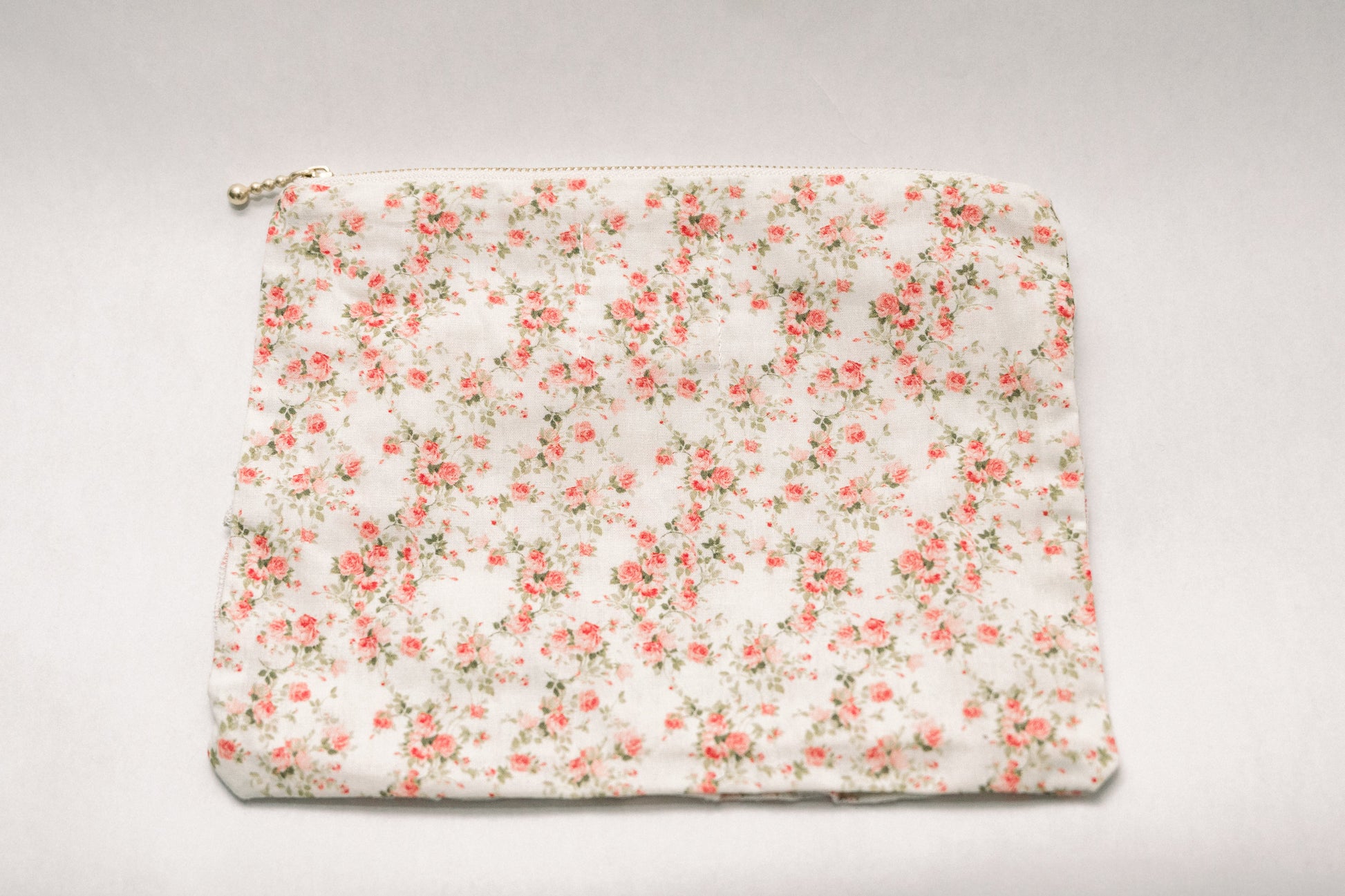 Vintage-Inspired Floral Pouch- Églantine - Osadia Concept Store