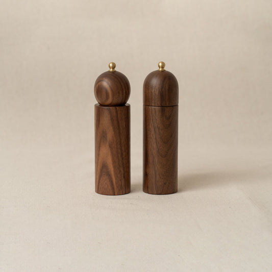 Pepper and Salt Mill Pair in walnut