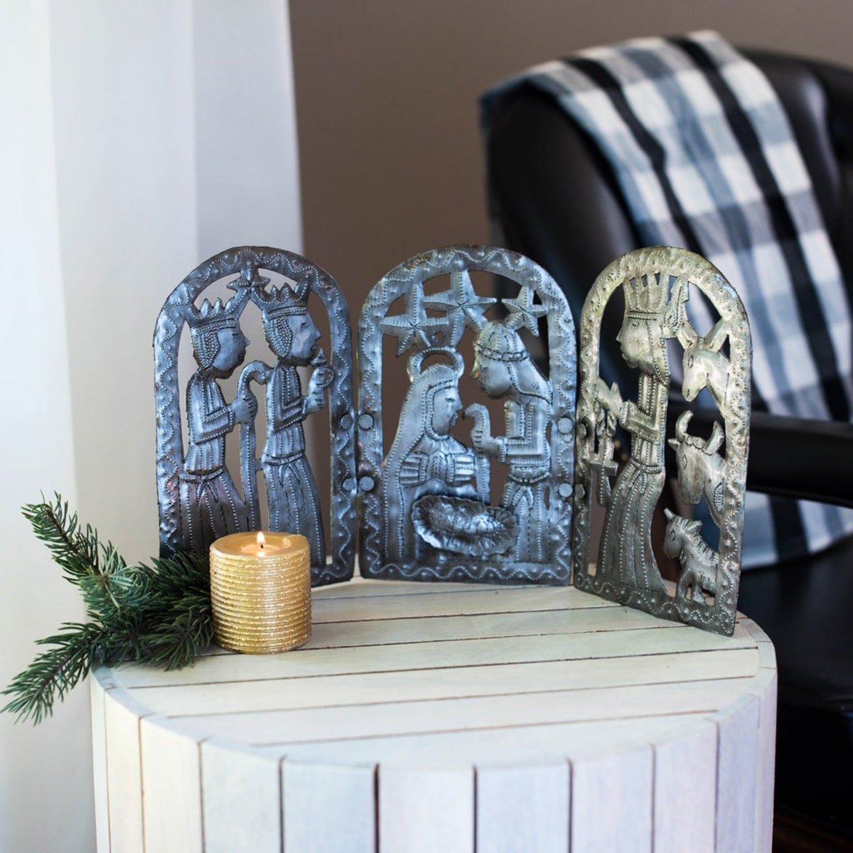 Trifold Nativity Metal Art