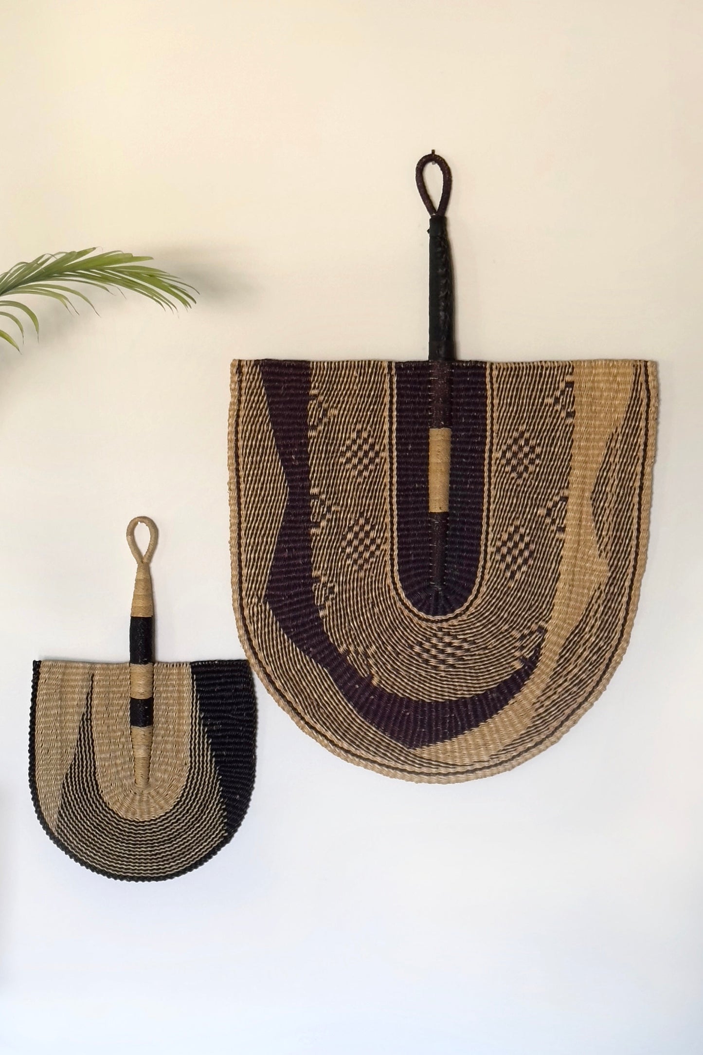 Large Fan in Natural & Black - Osadia Concept Store