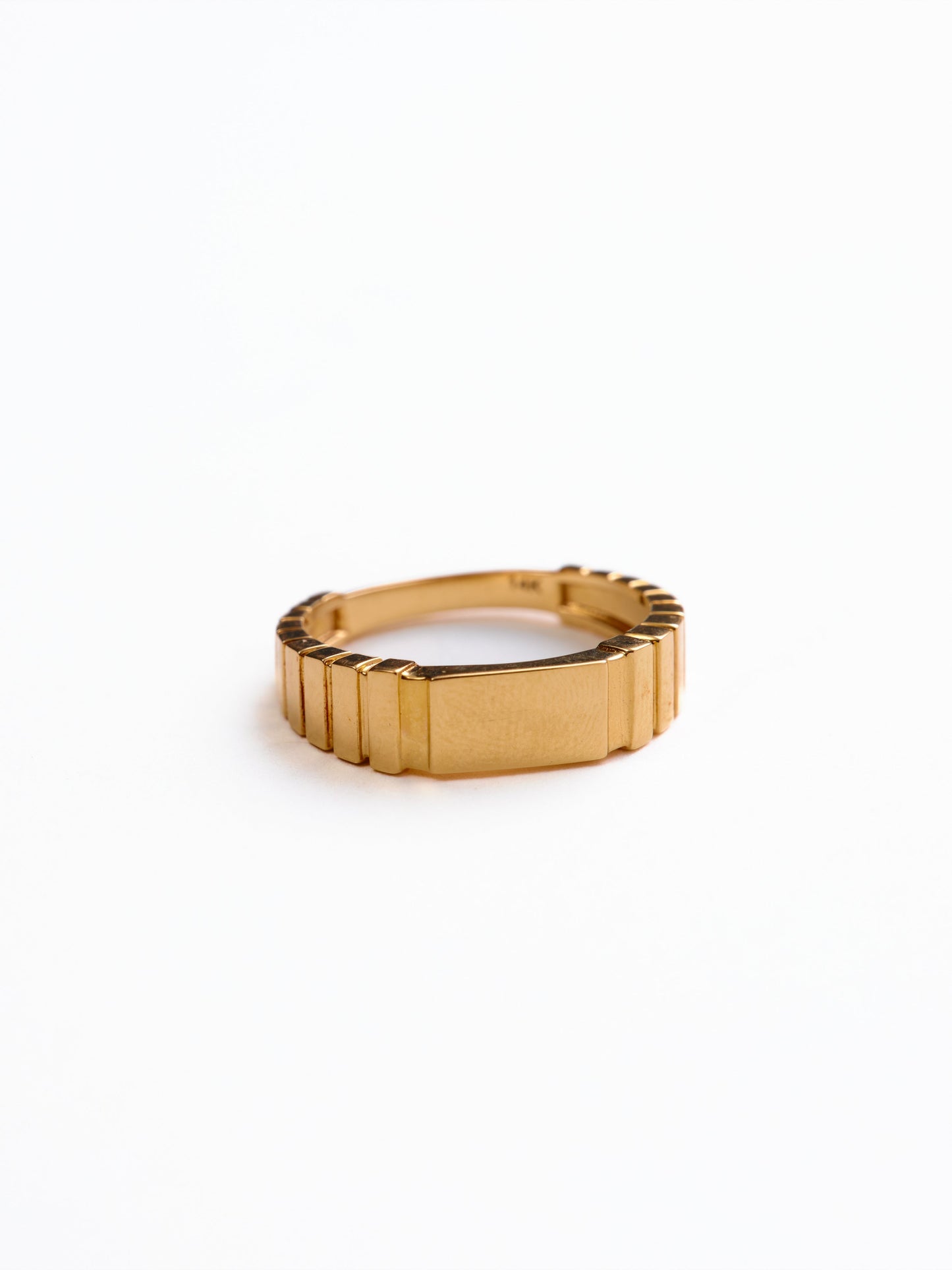 James Groove Signet Ring 14k Recycled Solid Gold