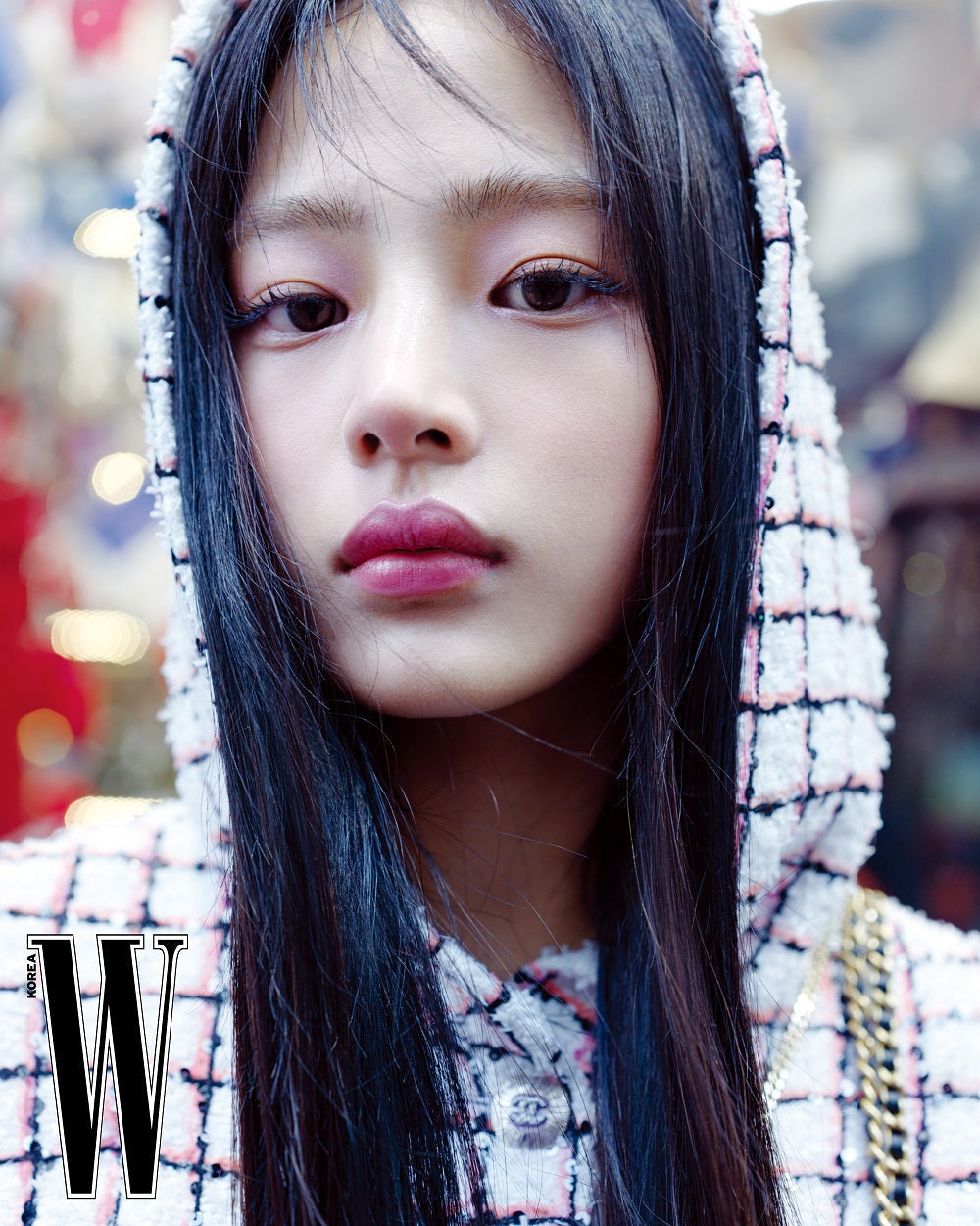 Jisoo W Magazine 2024 Volume 4