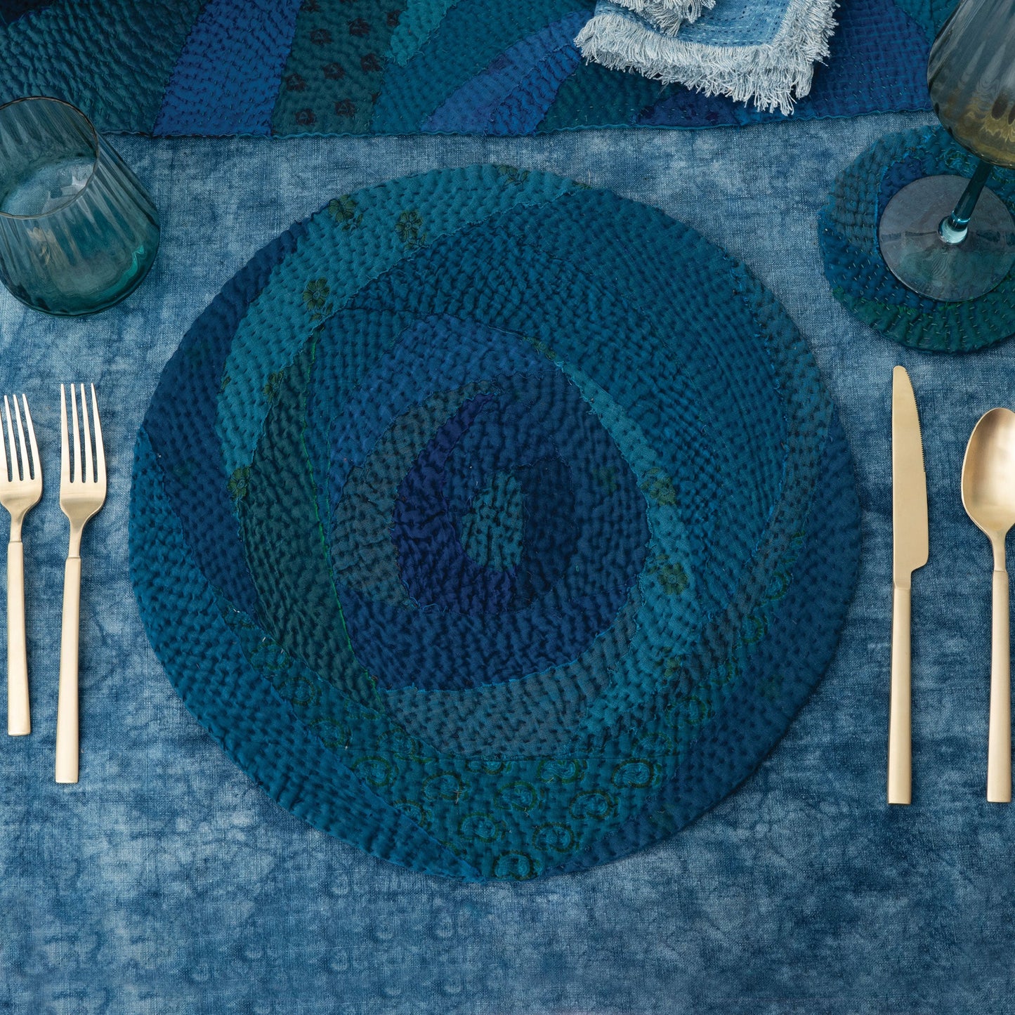 S/2 Night Sky Fray Patch Rose Placemat
