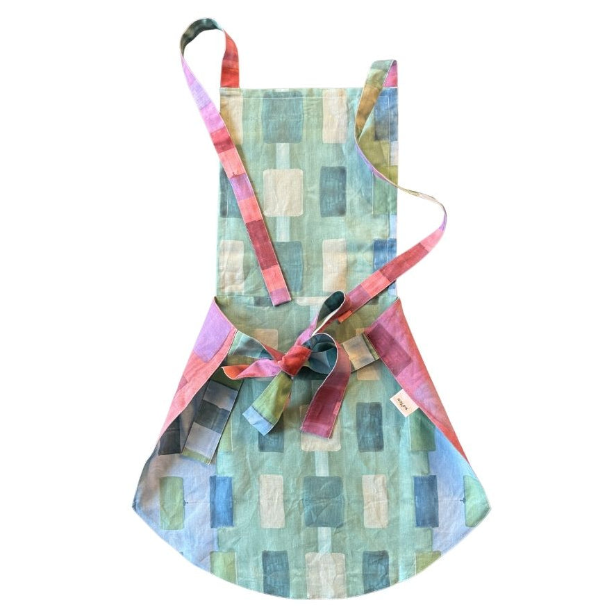 The Gemma Apron in Tapestry