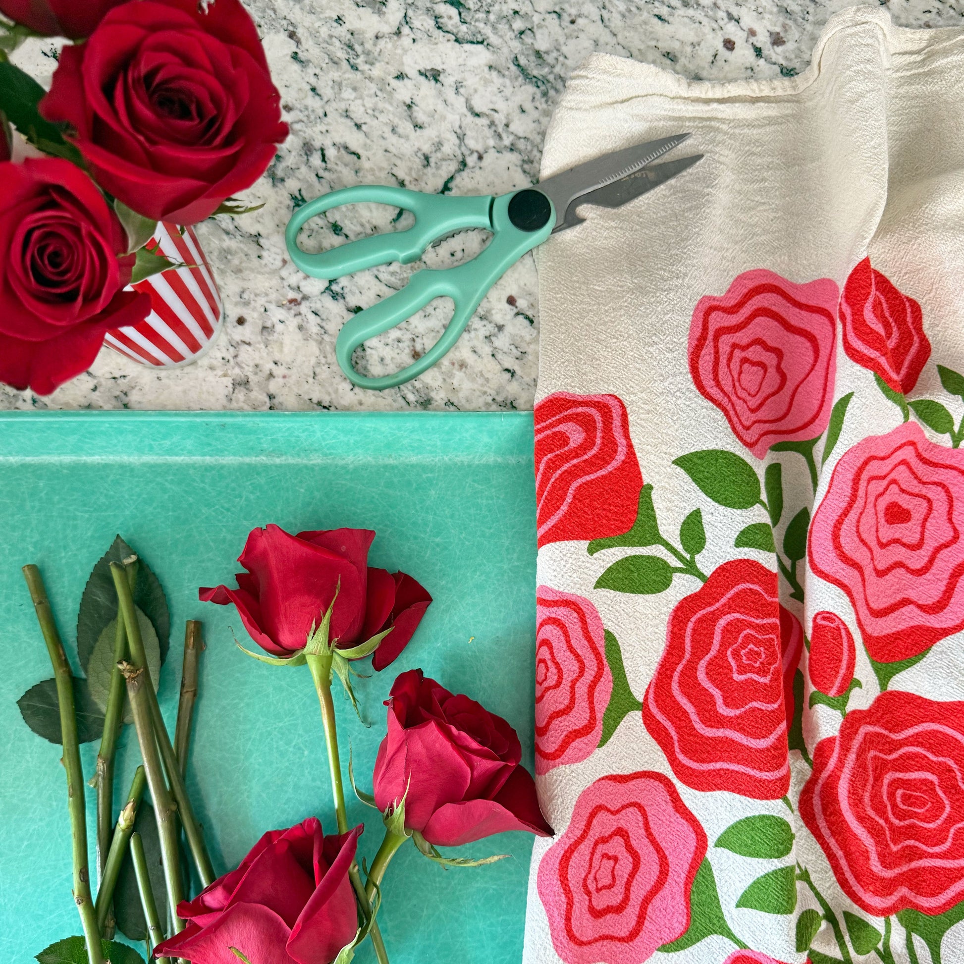 Roses Dish Towel - Osadia Concept Store