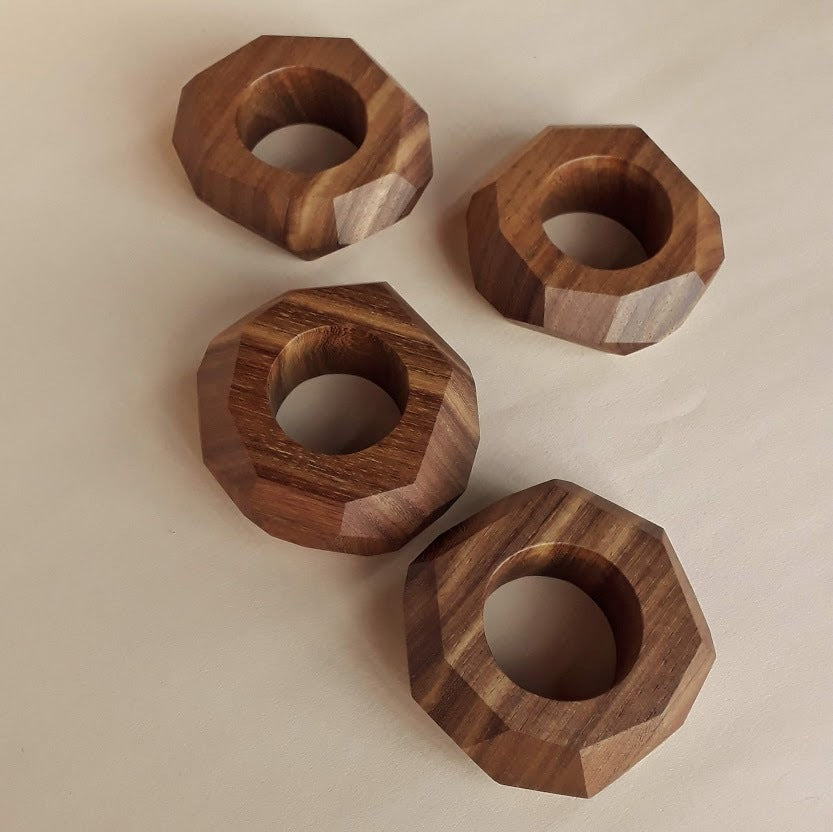 Dor+Kie Kiaat Wood Napkin Ring