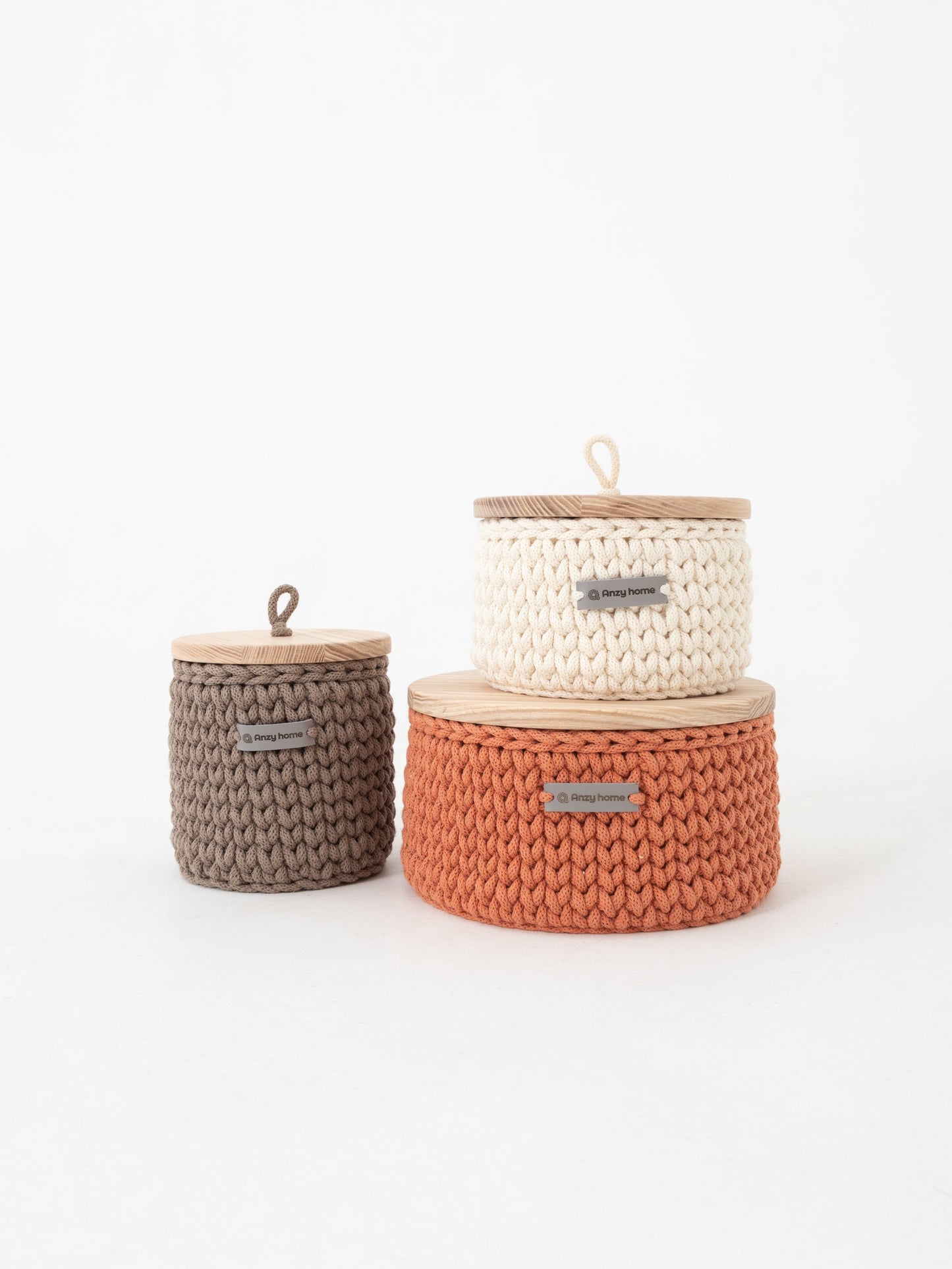 Round Storage Baskets w/ Wooden Lid
