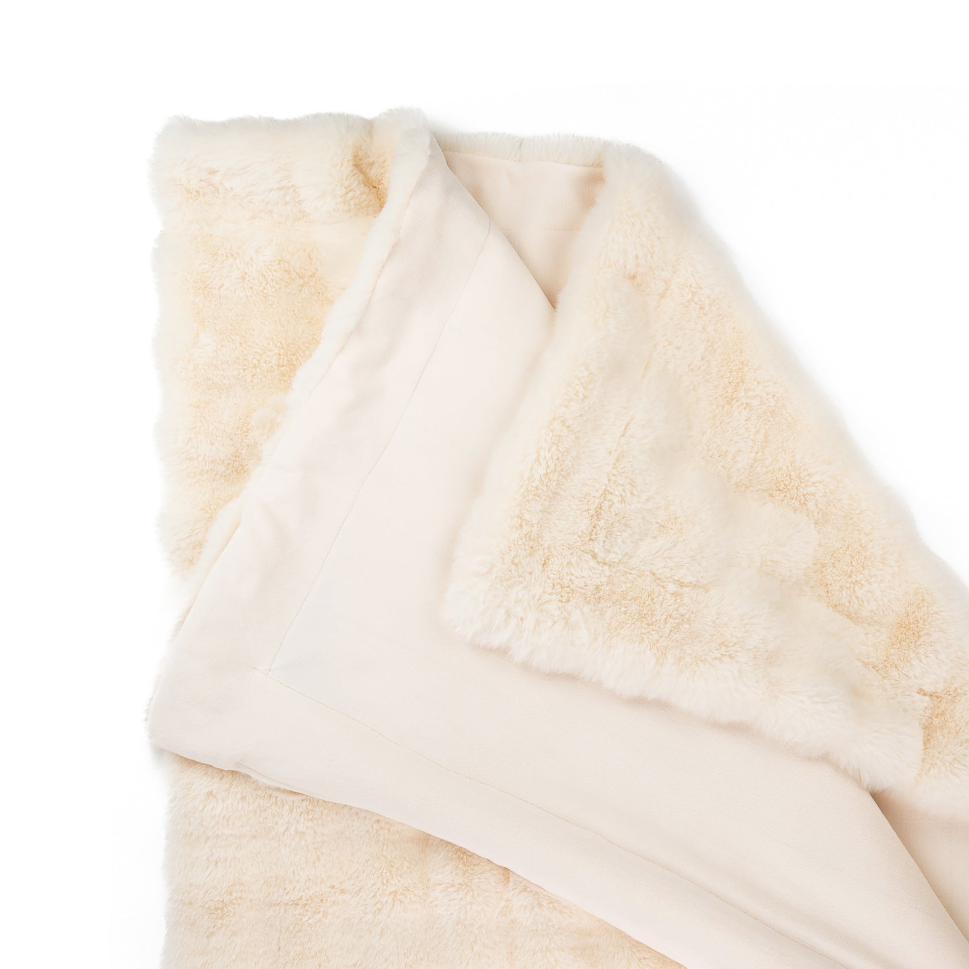 Southampton Home Cloud Throw ~ Champagne Mist ~ - Osadia Concept Store