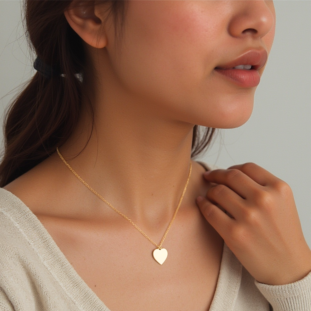 Single Hearted Girl White Heart Necklace | Magnetic Clasp