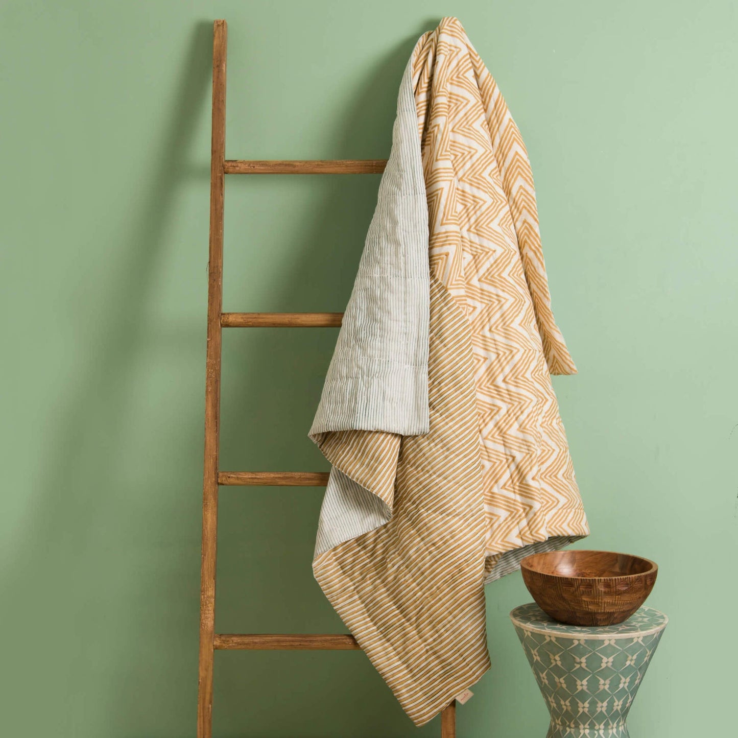 Zigzag Throw