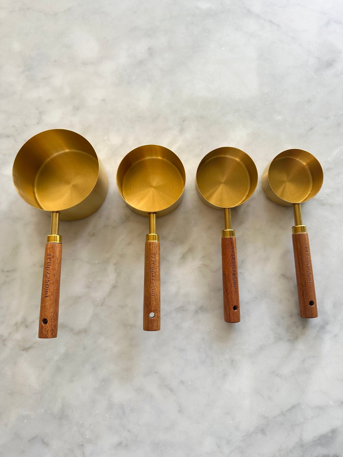 Acacia Wood and Gold Measuring Cups, Set of 8 - Osadia Concept Store