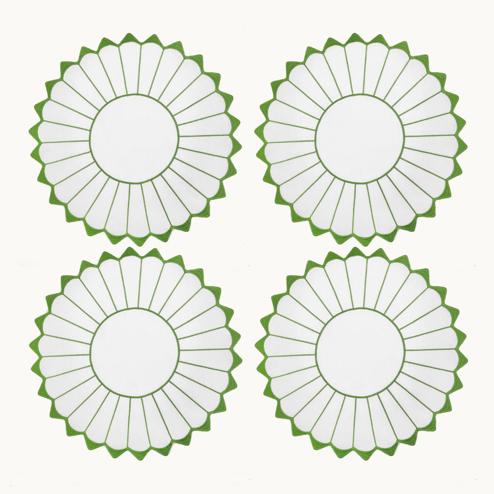 Charlotte green linen placemat (set of 4)
