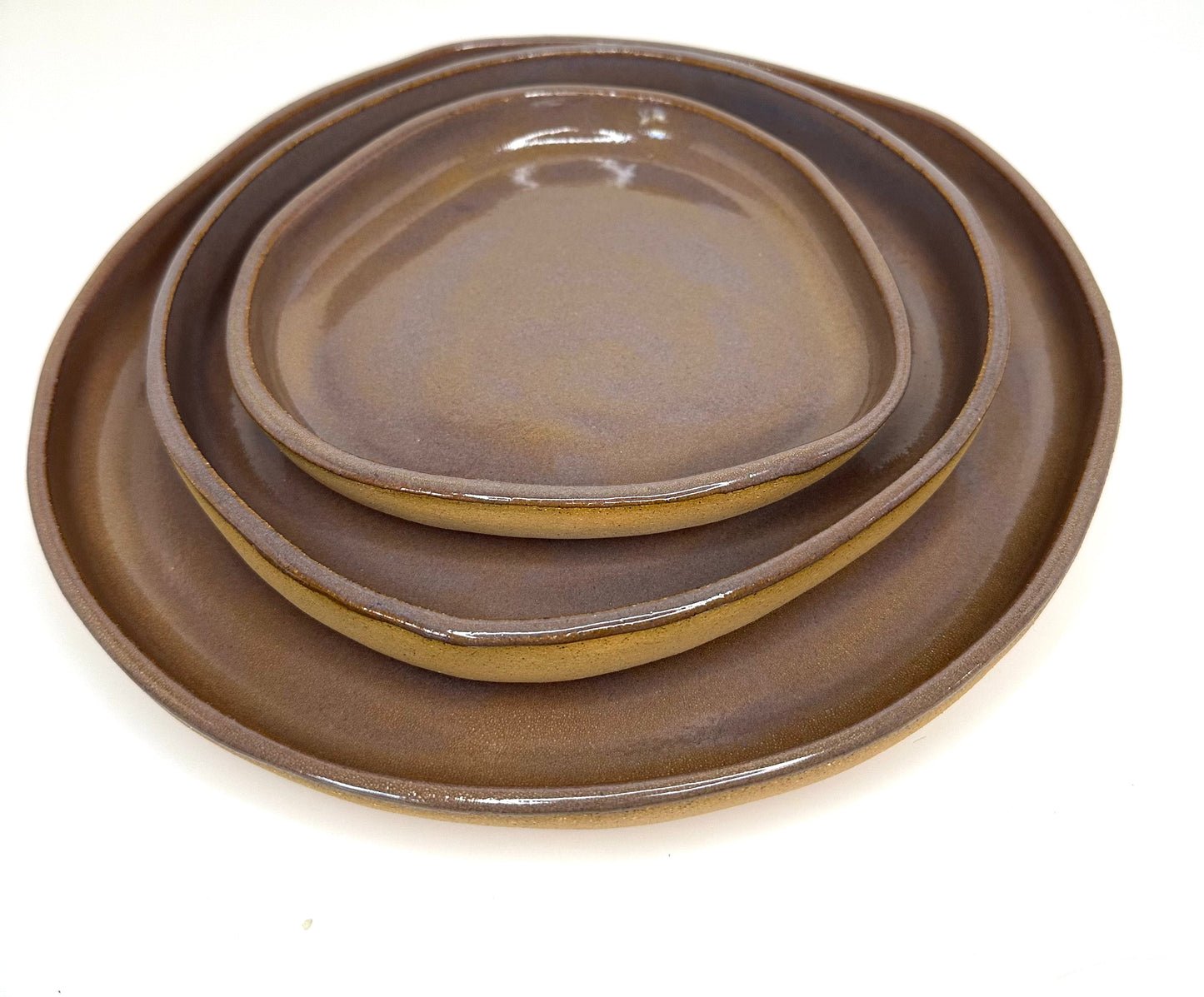 FRECKLE PLATES SET. Large, medium & small.