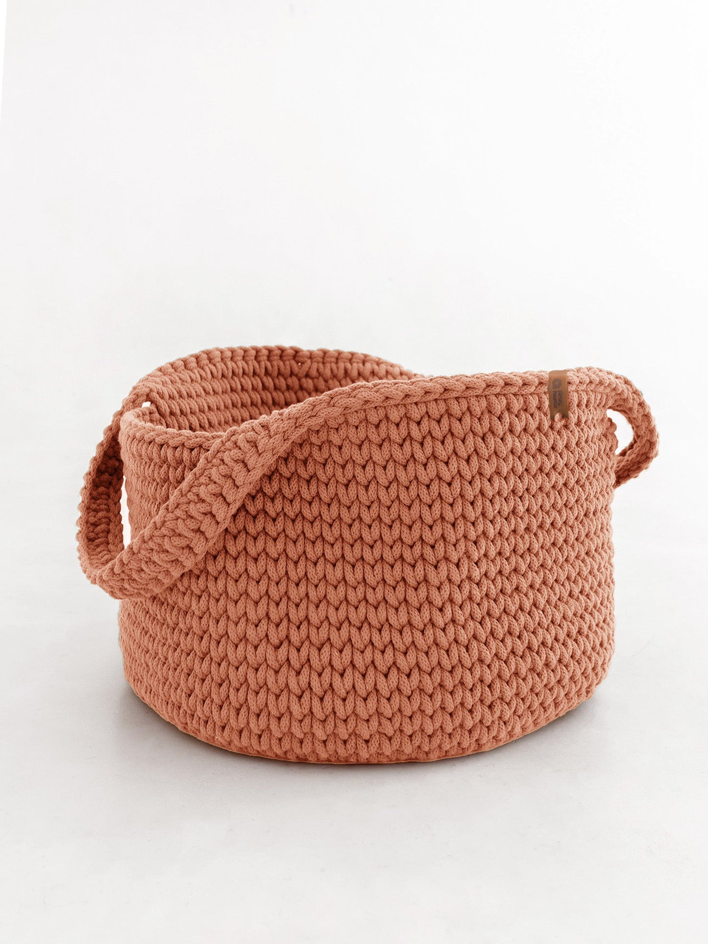 Basket Round with Handles