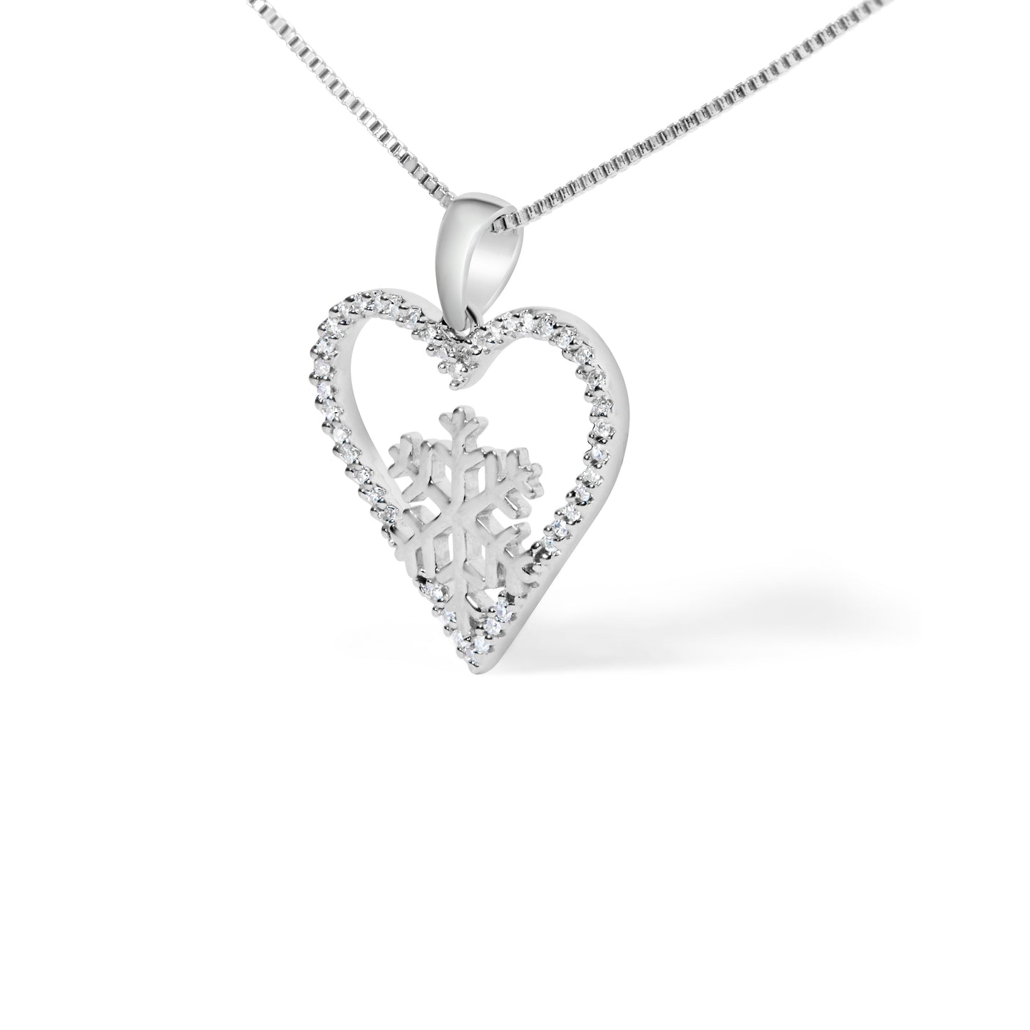 925 Sterling Silver 1/10ct TDW Diamond Heart Pendant Necklace 18"
