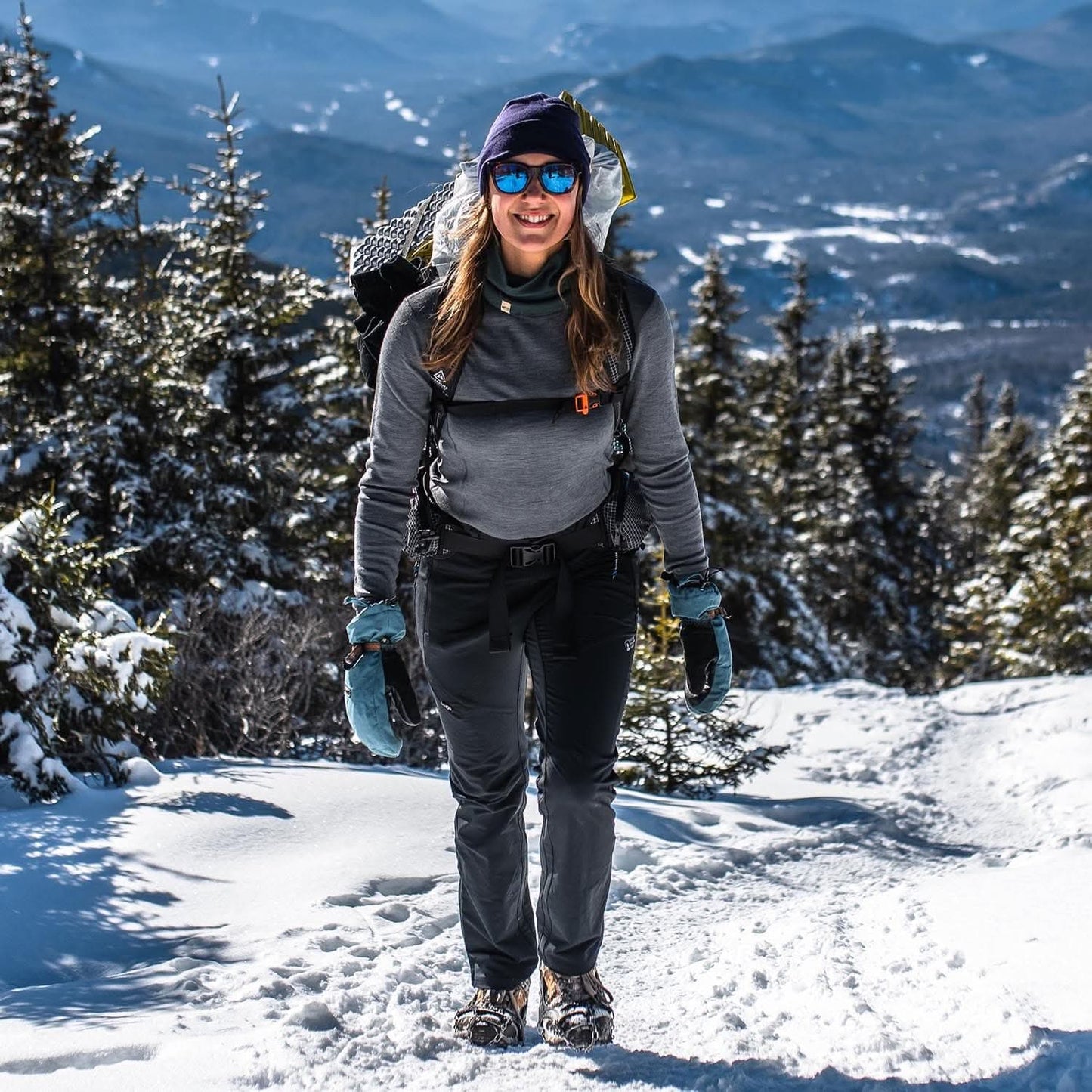 Midweight Women's Wool Crew Top -  100% Merino Wool - Osadia Concept Store