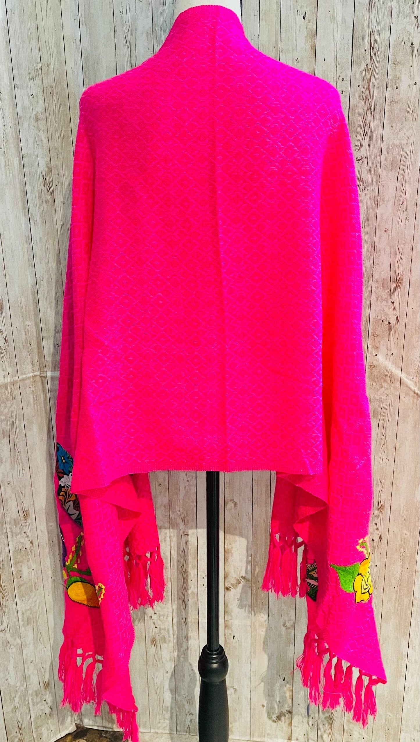 Frida Kahlo Embroidered Shawl Rebosos Bordado y Imagen de Frida Kahlo