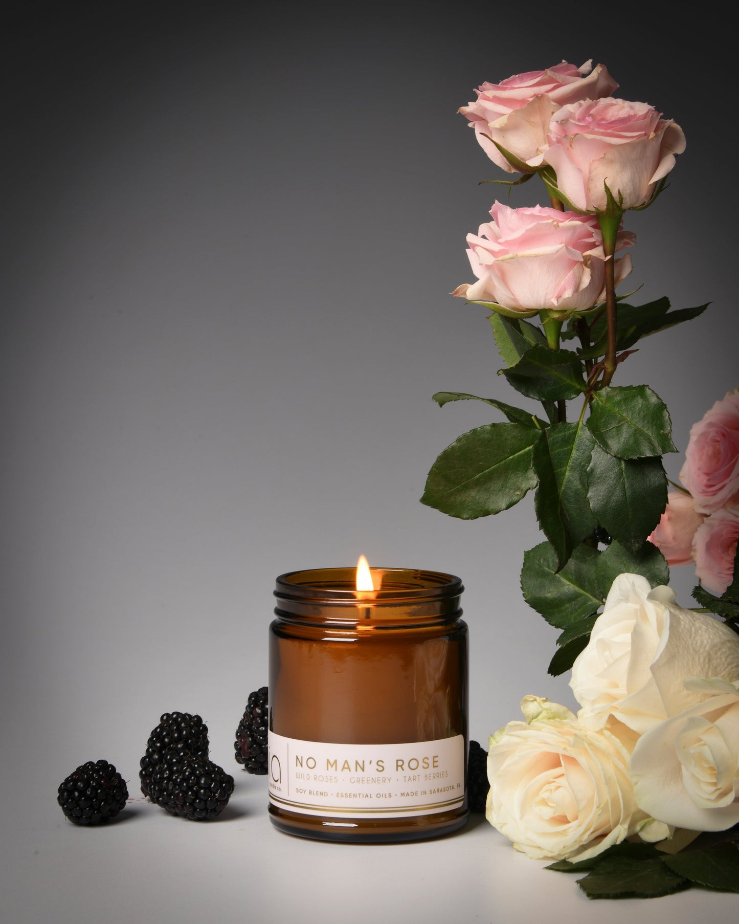 No Man's Rose Soy Blend Candle - Dewy Rose, Black Currant & Moss