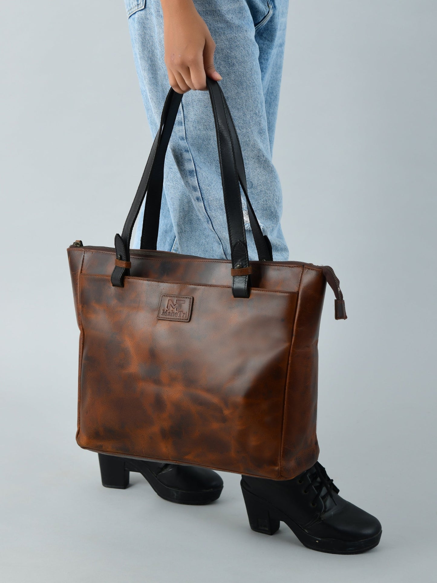 Portland Leather Tote with Zipper - Osadia Concept Store