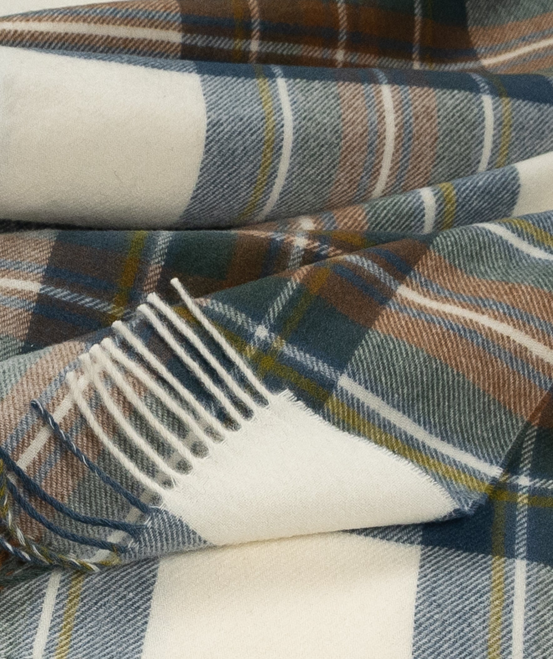 Highland Tartan Tweed Merino Wool Throw ~ Muted Blue Stewart ~ - Osadia Concept Store