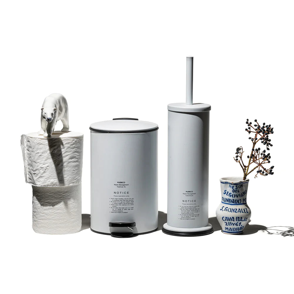 TRASH CAN - WHITE