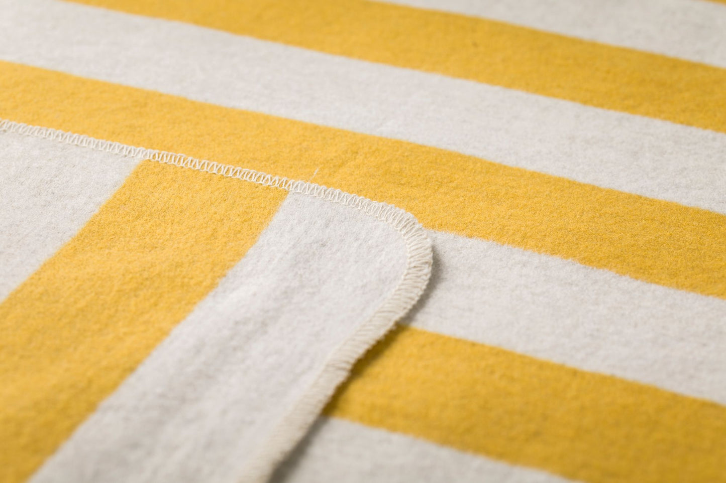 JUWEL Baby Blanket "Stripes with Bees" with Embroidery