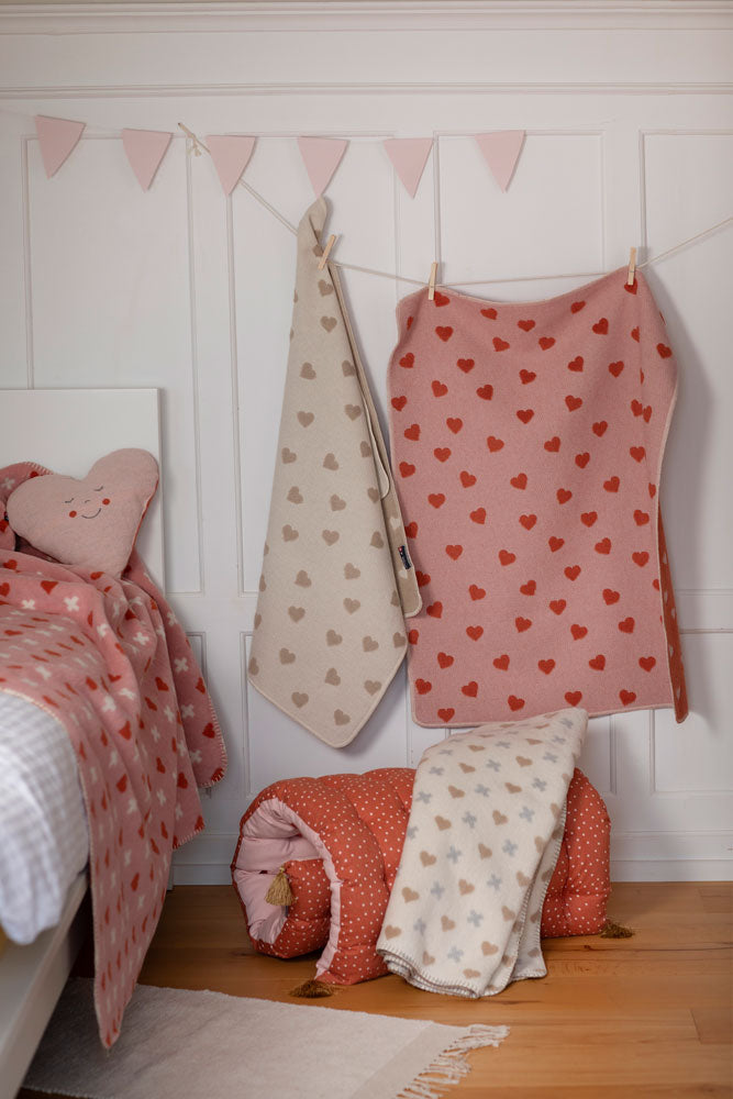 CARLA Baby Blanket "Hearts Allover"