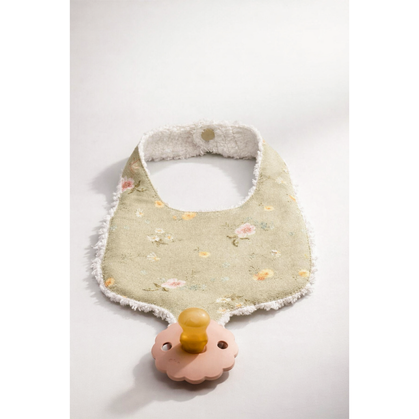 Sooth & Snap Pacifier Bib – Hedgerow Floral