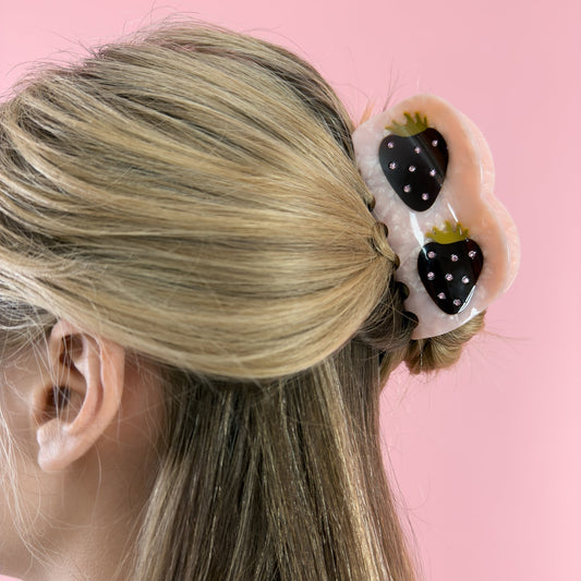 Strawberries Hair Claw - Osadia Concept Store