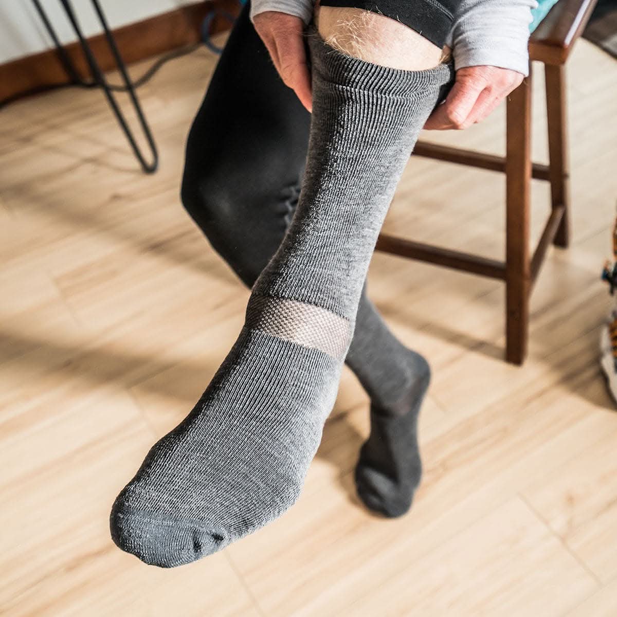 Lightweight Wool Ski Sock - Over the Calf Socks - Osadia Concept Store