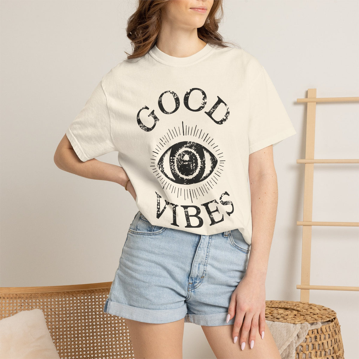 Good Vibes Eye T-Shirt: Vintage Mystic Graphic Tee