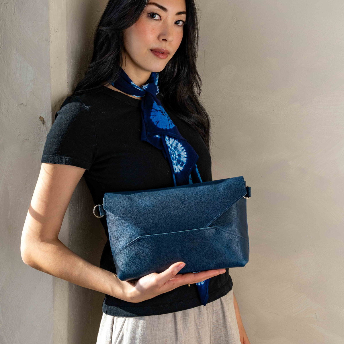Kami Shoulder Bag
