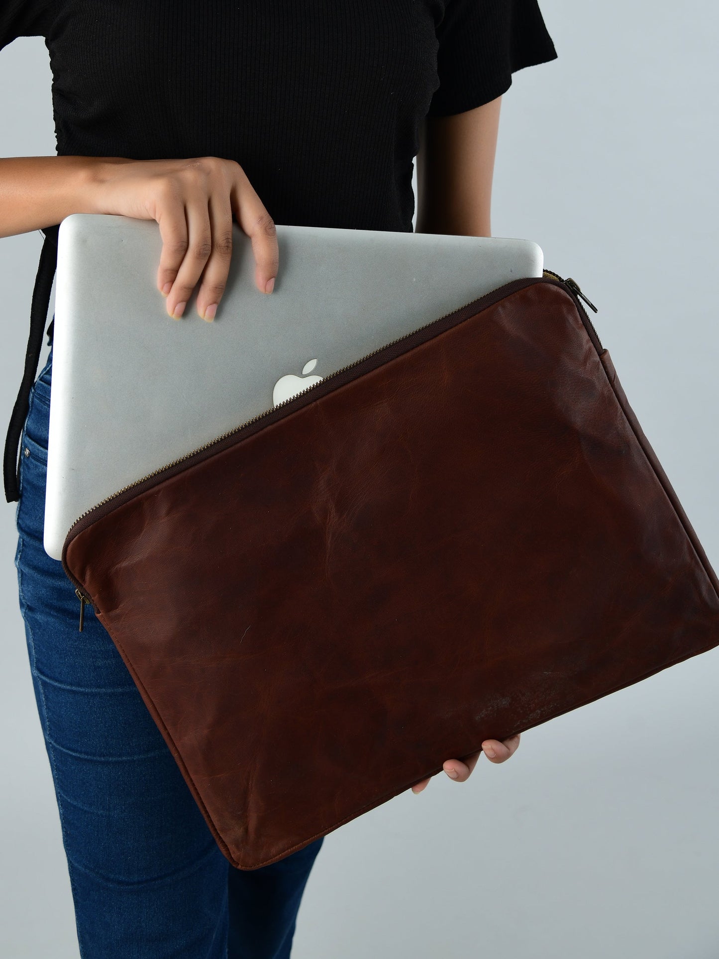 Zento Laptop Sleeve - Dark Brown - Osadia Concept Store