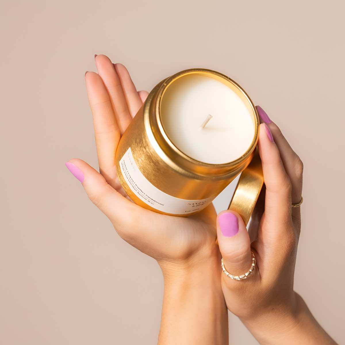 Santal Life | Amber Sandalwood | 9 oz Candle | Gift for Him and Her