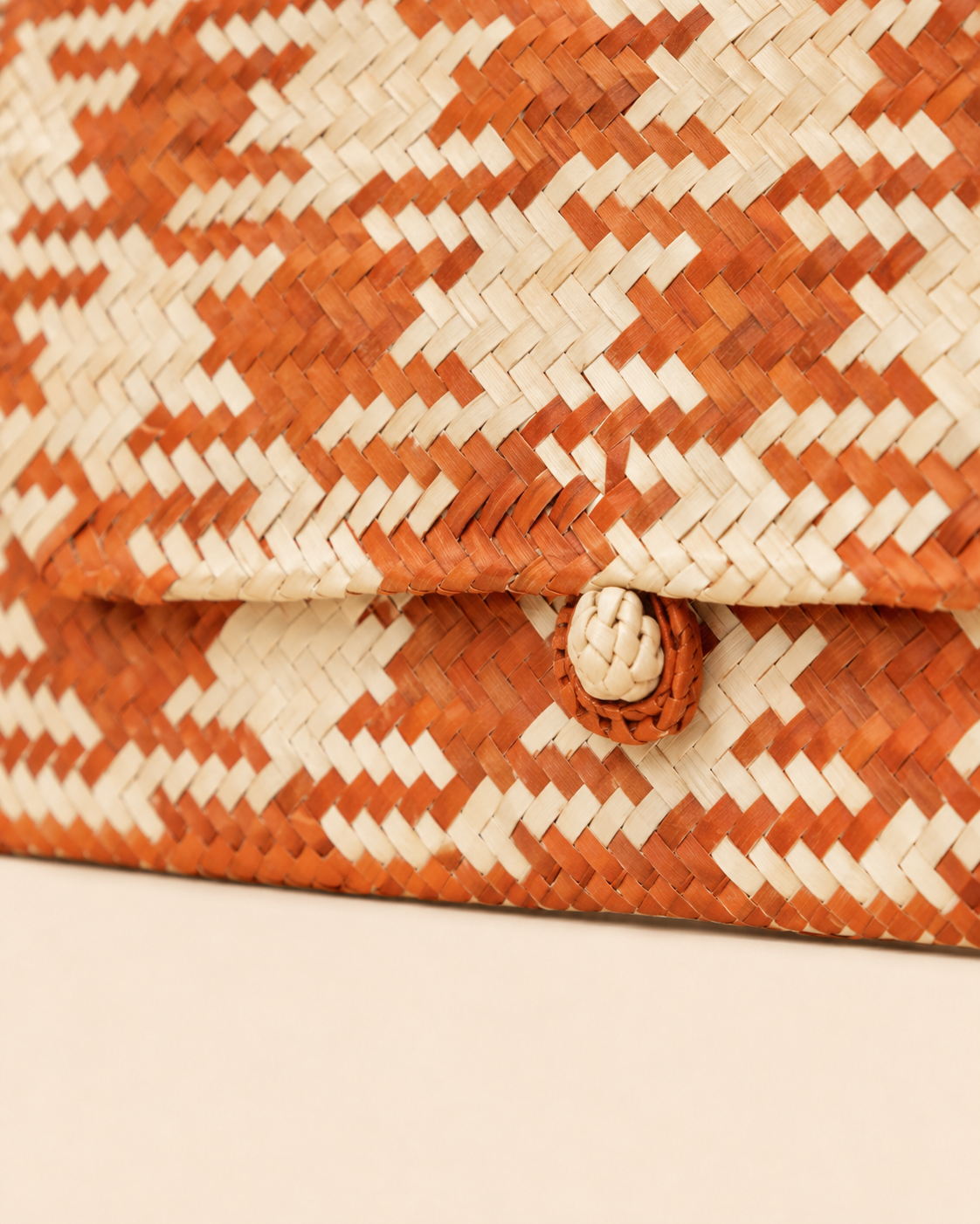 Plaid Rattan Clutch