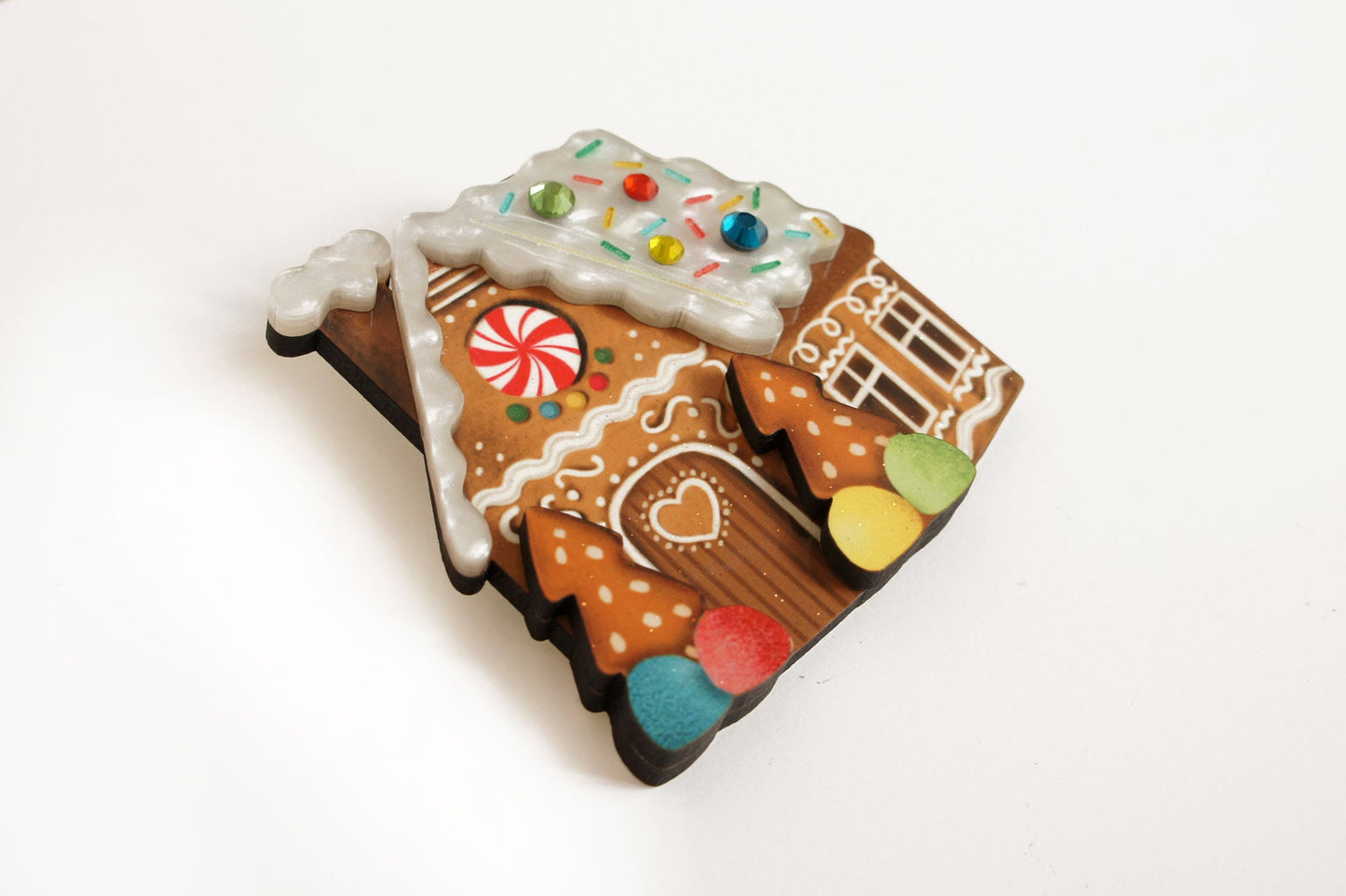 Gingerbread House Brooch by Laliblue