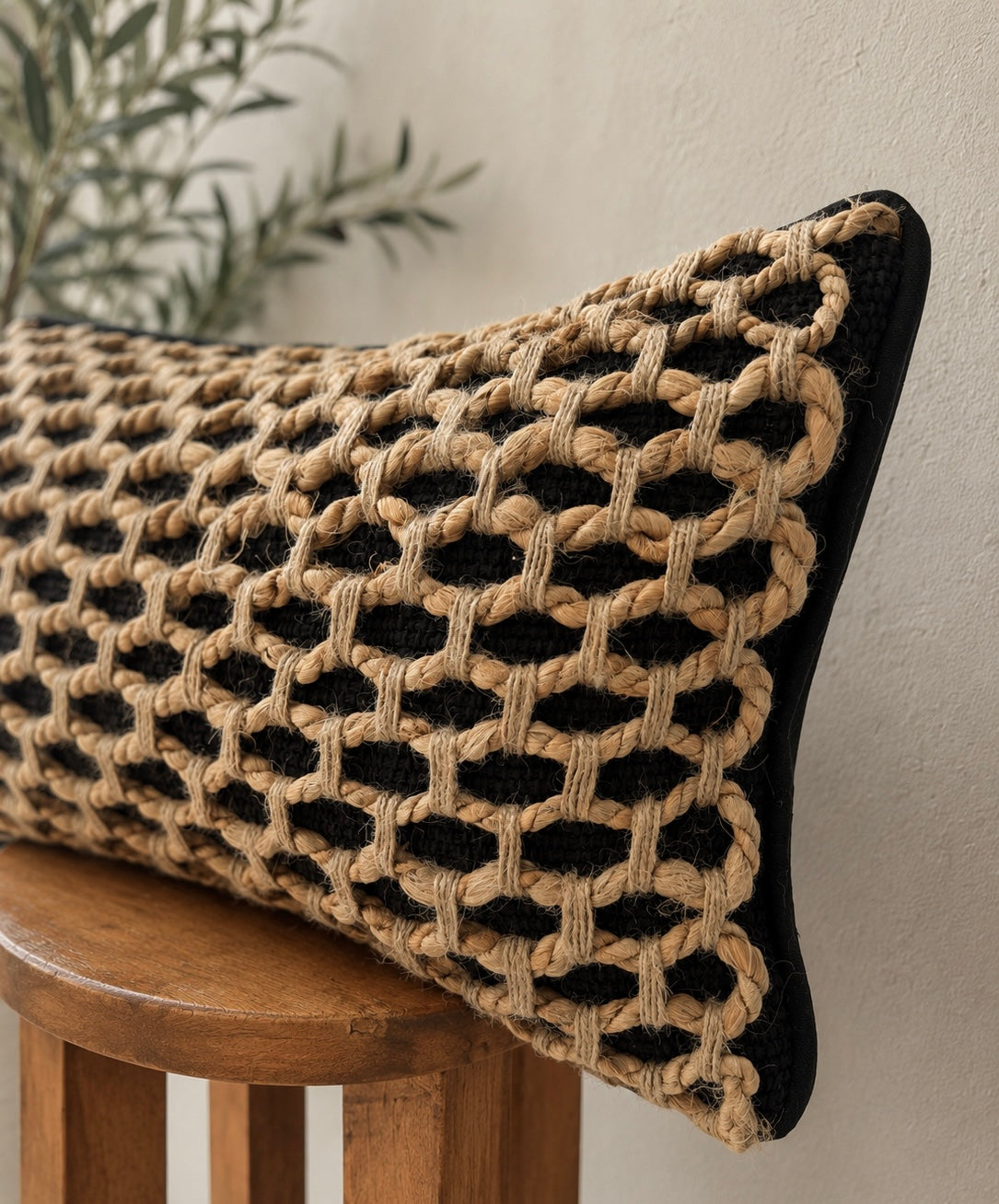 Tarra Lumbar Pillow Cover
