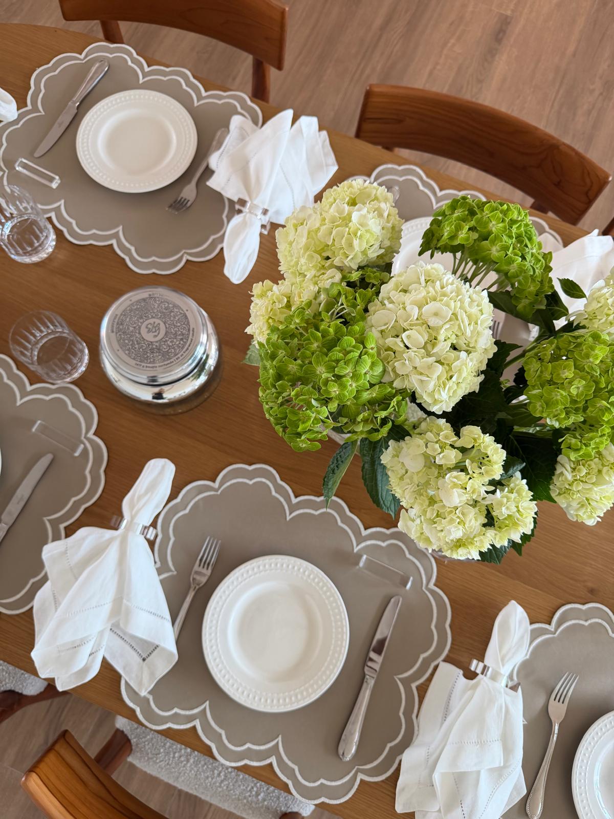 Acrylic Square Napkin Ring (Set of 4)