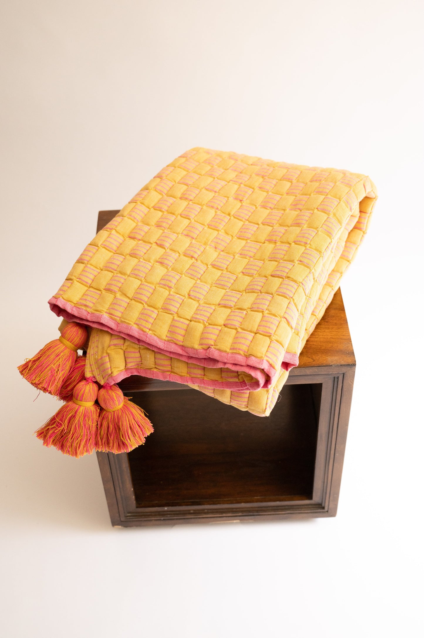 Sona Handwoven Sujani Throw