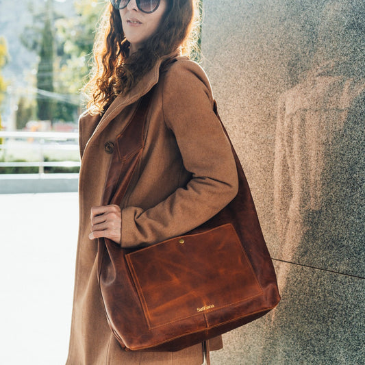 Elevated Hobo in Cognac