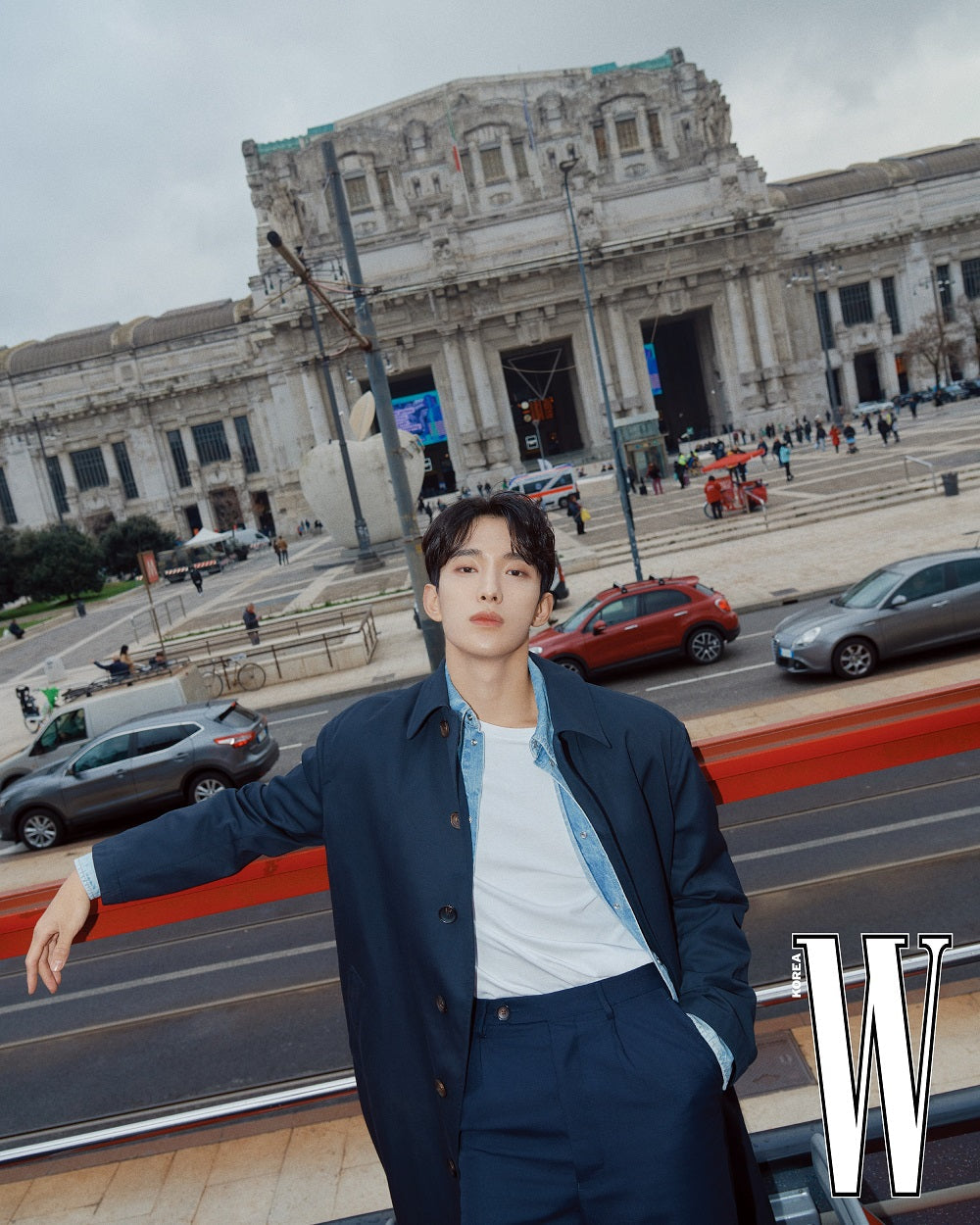 Jisoo W Magazine 2024 Volume 4