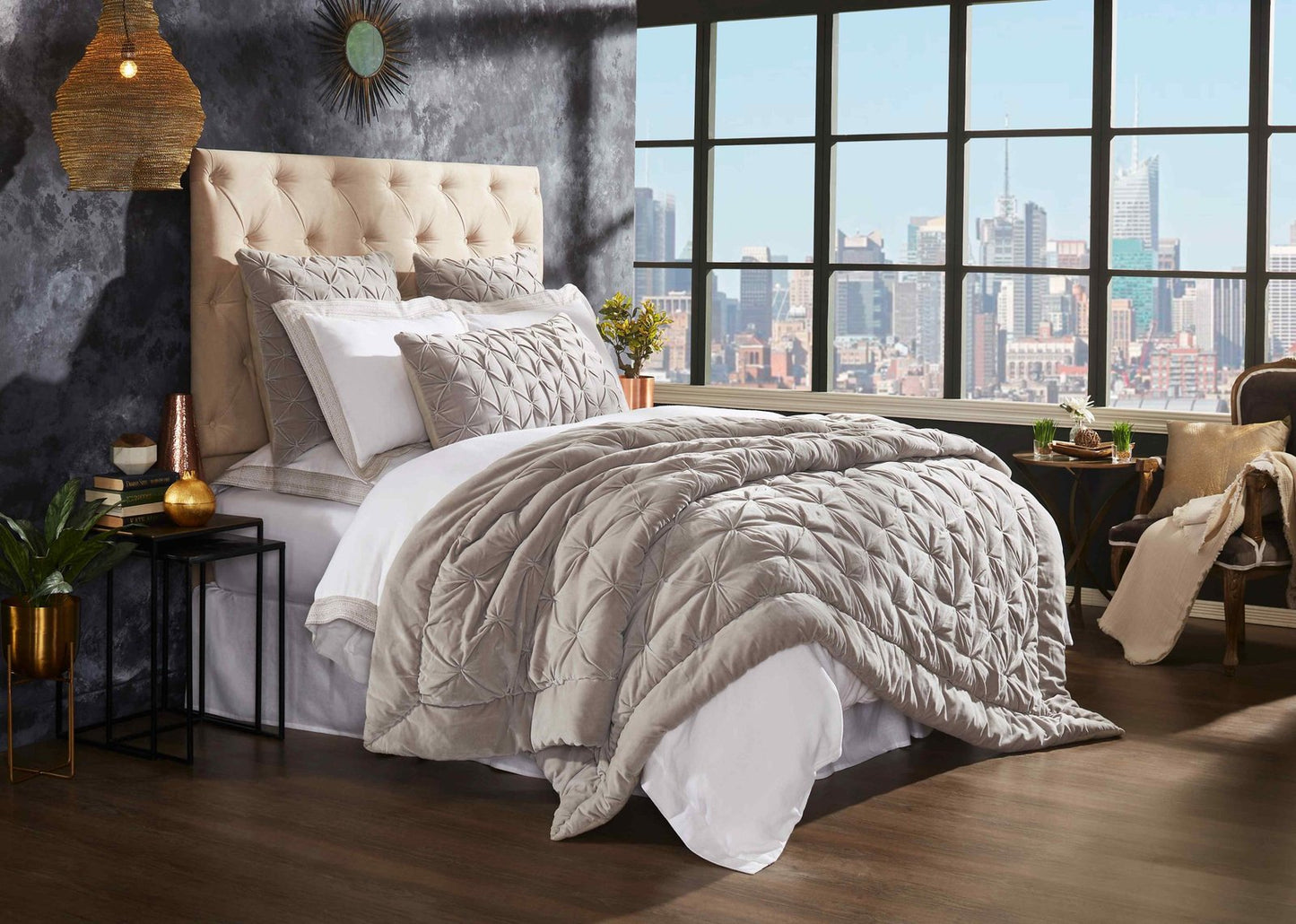 Lanai Cotton Velvet Quilt