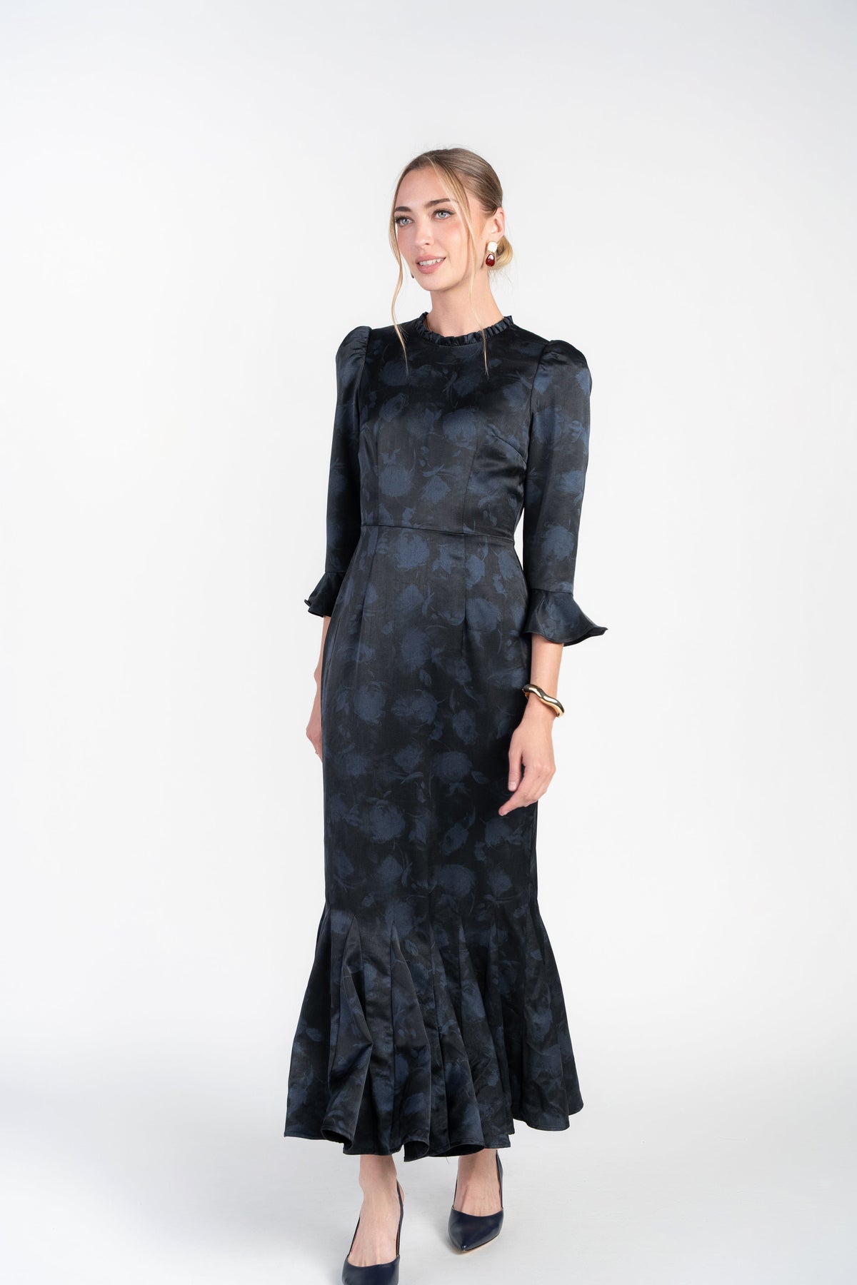 Shiri Dress- Navy Blur Roses on Black
