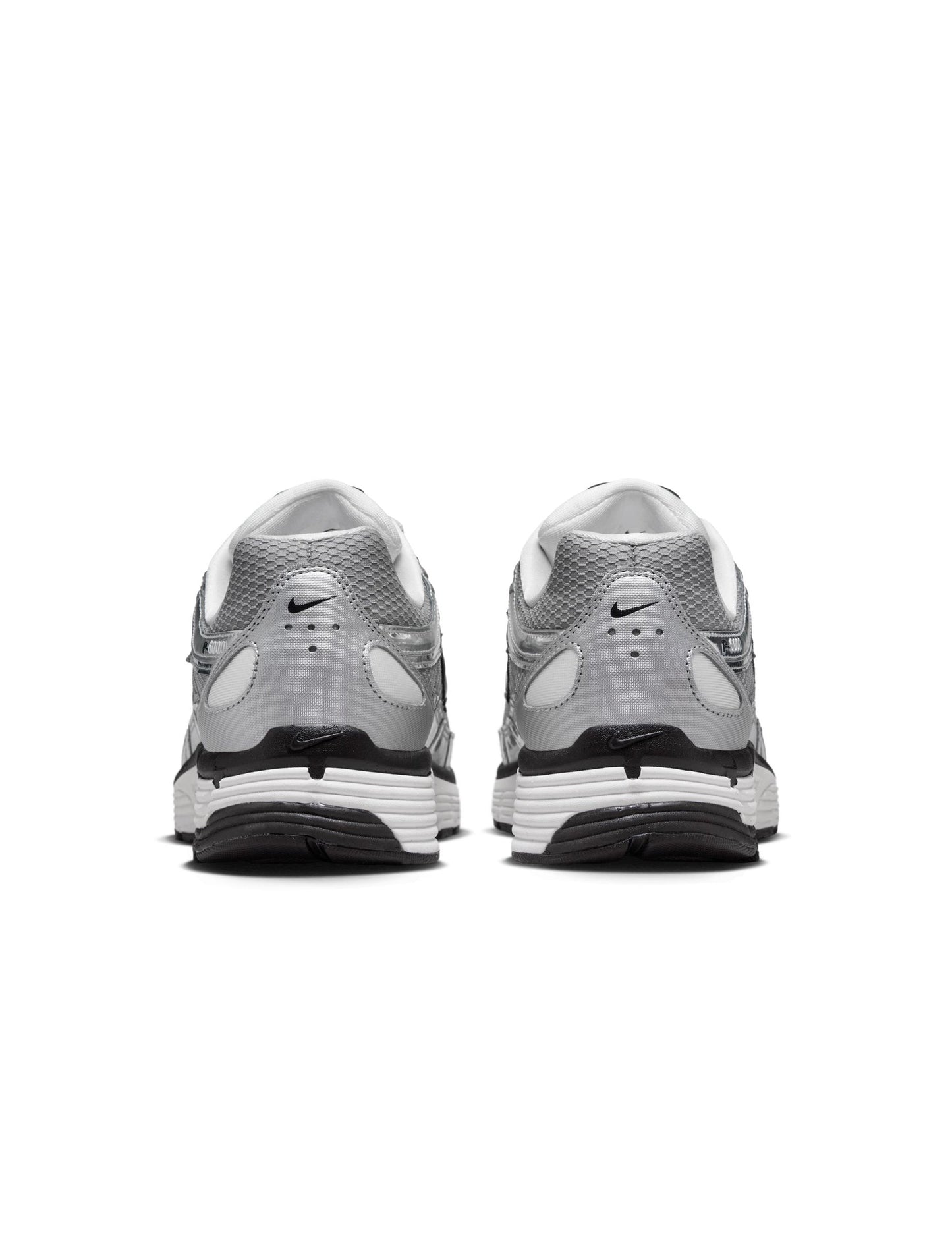 Nike Mens P-6000 - Metallic Silver